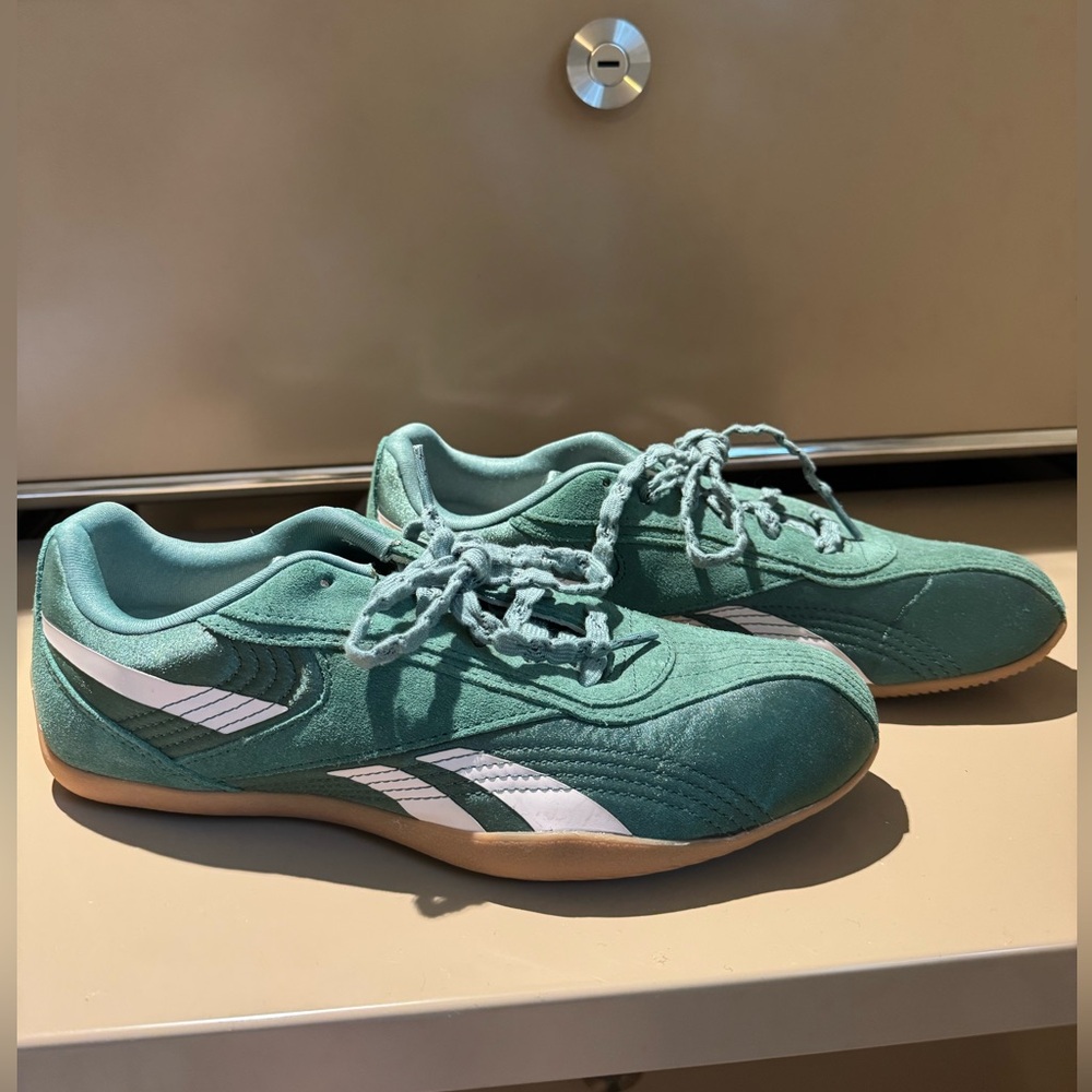 Reebok Women's Ultra Lo Shoes in Green Satin